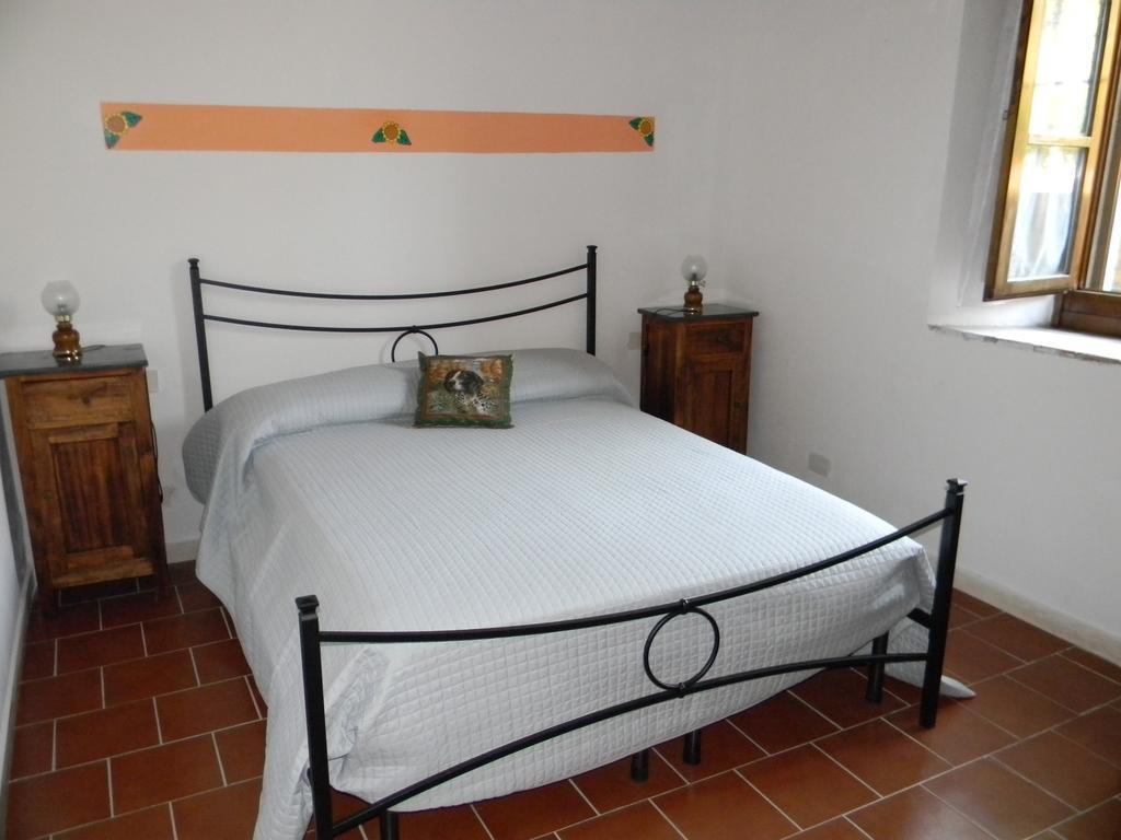 塞尔·迪·拉波拉诺Agriturismo Podere La Selva别墅 客房 照片