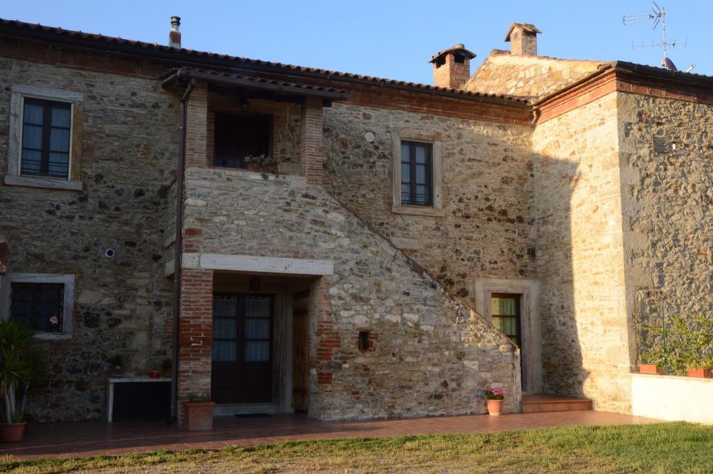 塞尔·迪·拉波拉诺Agriturismo Podere La Selva别墅 外观 照片